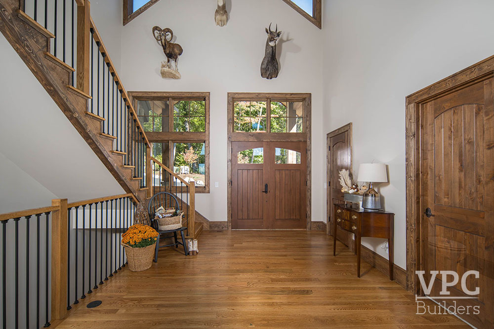Hawk Point Lodge entryway