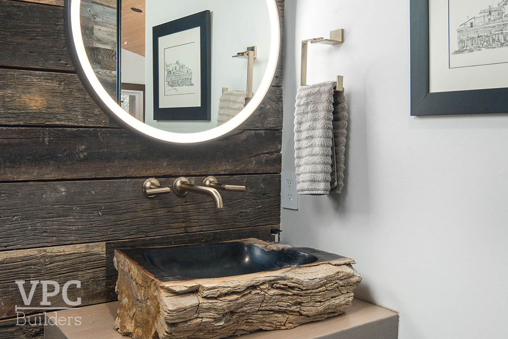 Cliffs Edge Modern bathroom