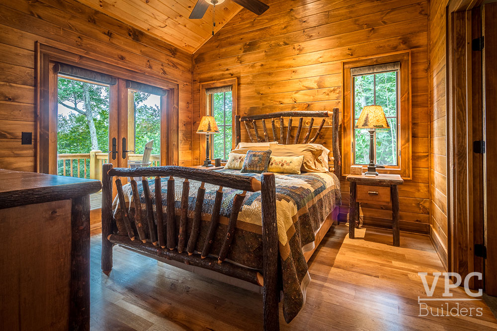 Custom Cabin at Grandfather bedroom