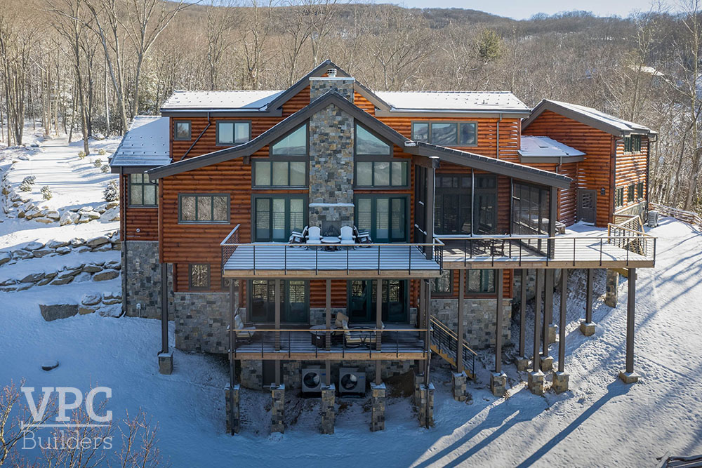 Hawk Point Lodge exterior