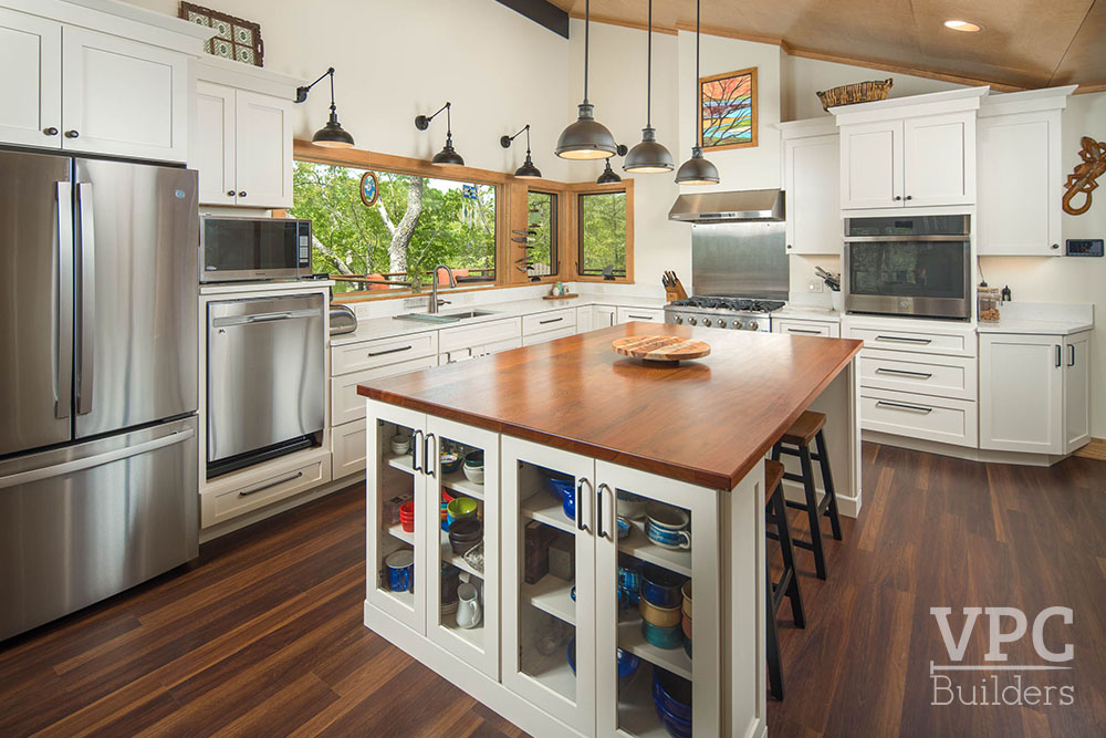 Rivers Edge kitchen