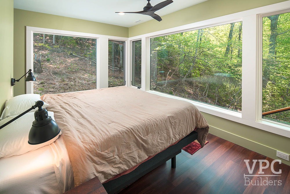 Rivers Edge bedroom