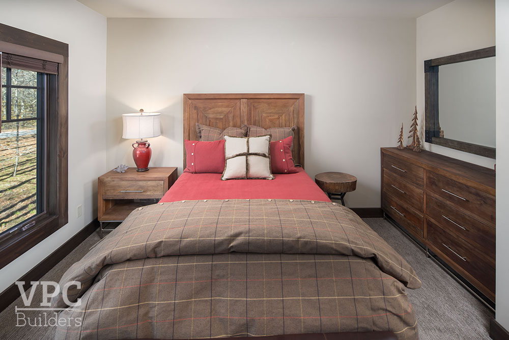 Ski Retreat bedroom 2