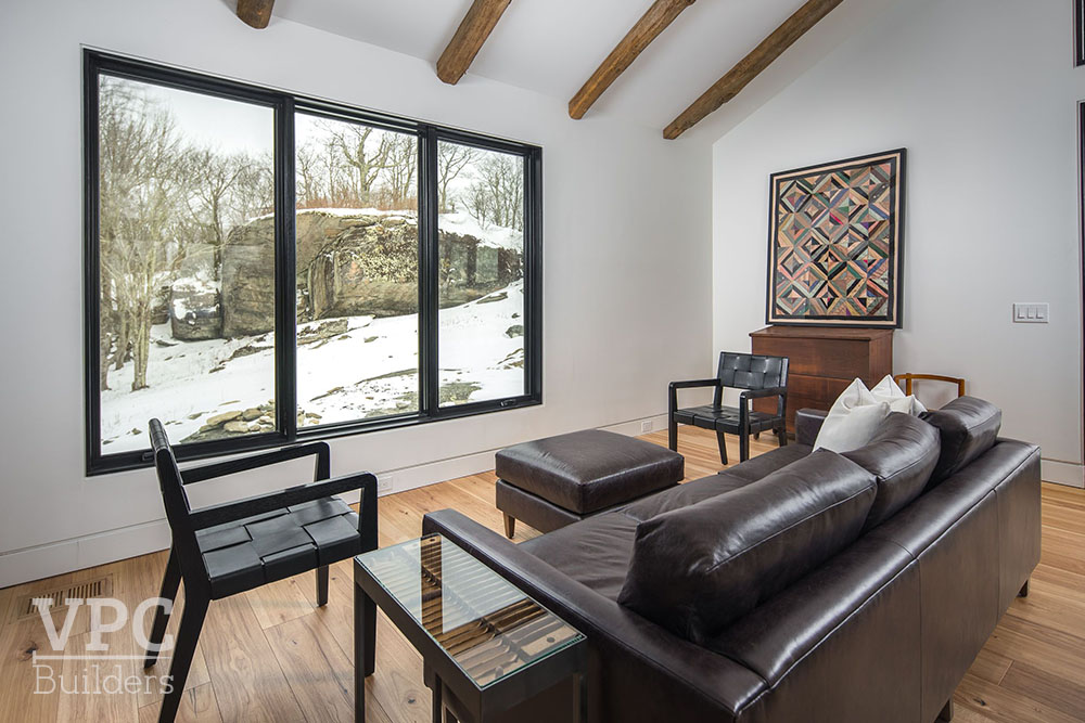 Contemporary Mountaintop Escape
