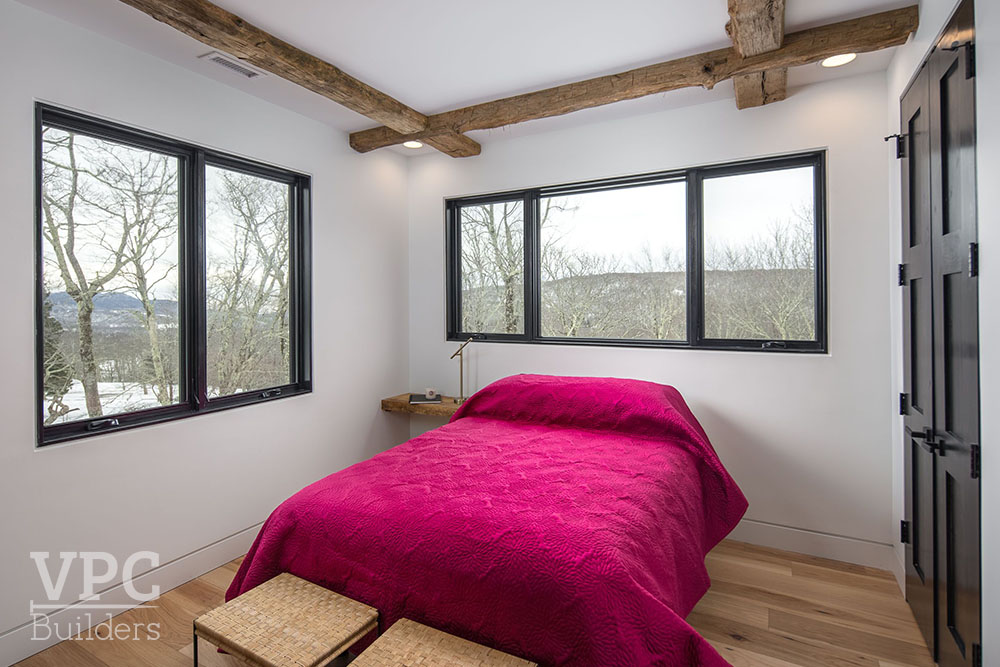 Contemporary Mountaintop Escape bedroom