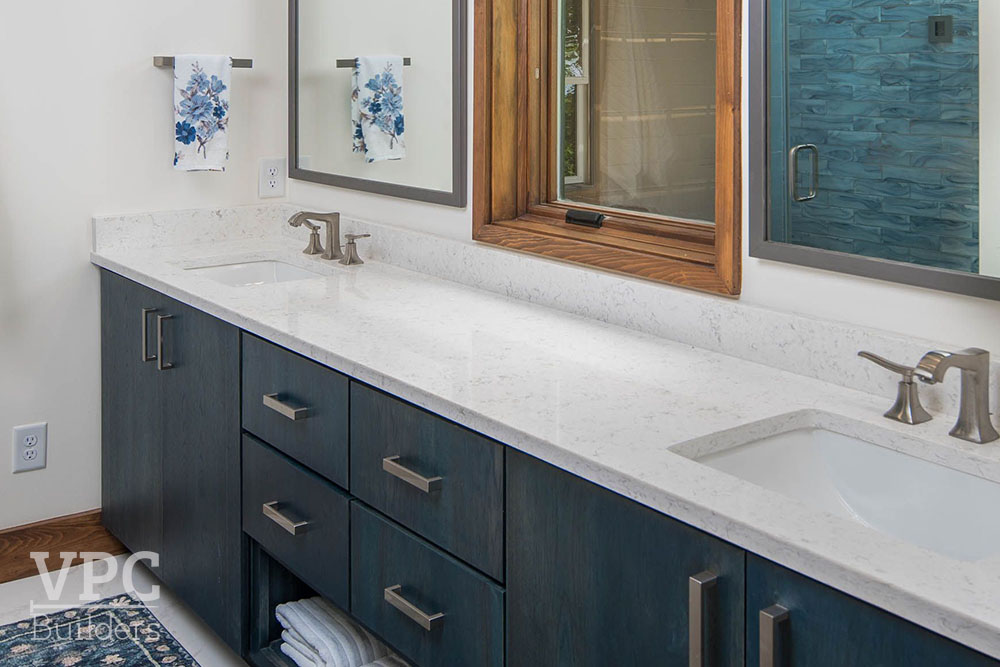Contemporary Scenic Solitude bathroom