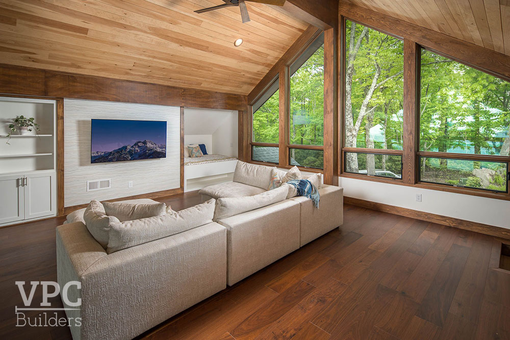 Contemporary Scenic Solitude living room with TV