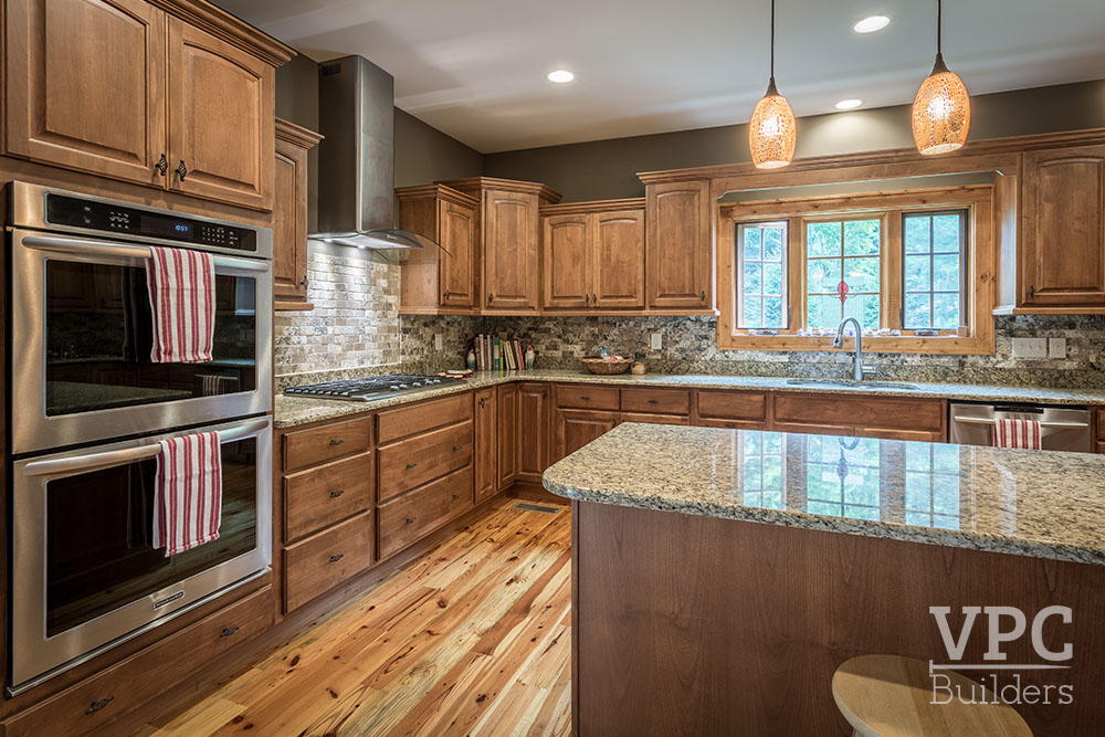 Cross Creek kitchen