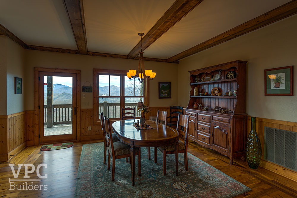 Mulberry Place dining area