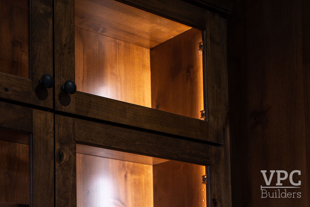 Osprey Haven cabinet light detail
