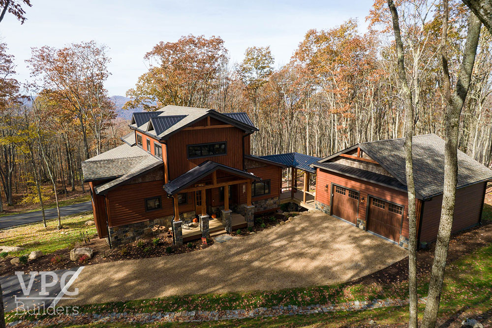Rustic Mountain Residence exterior