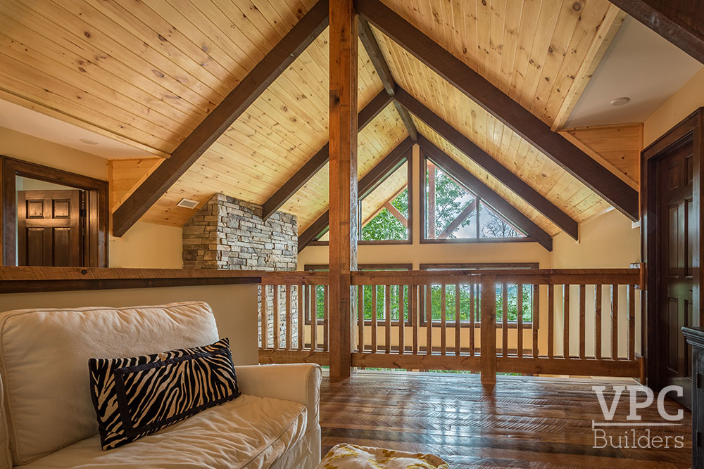 Rustic Retreat loft area