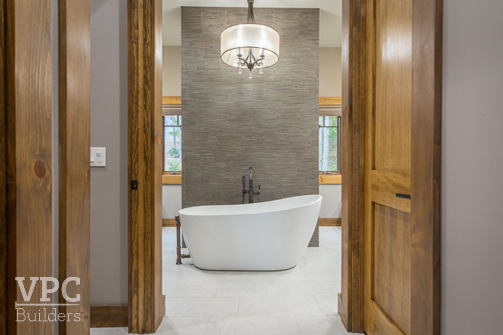 Timber Ridge at the Coves bathroom with tub