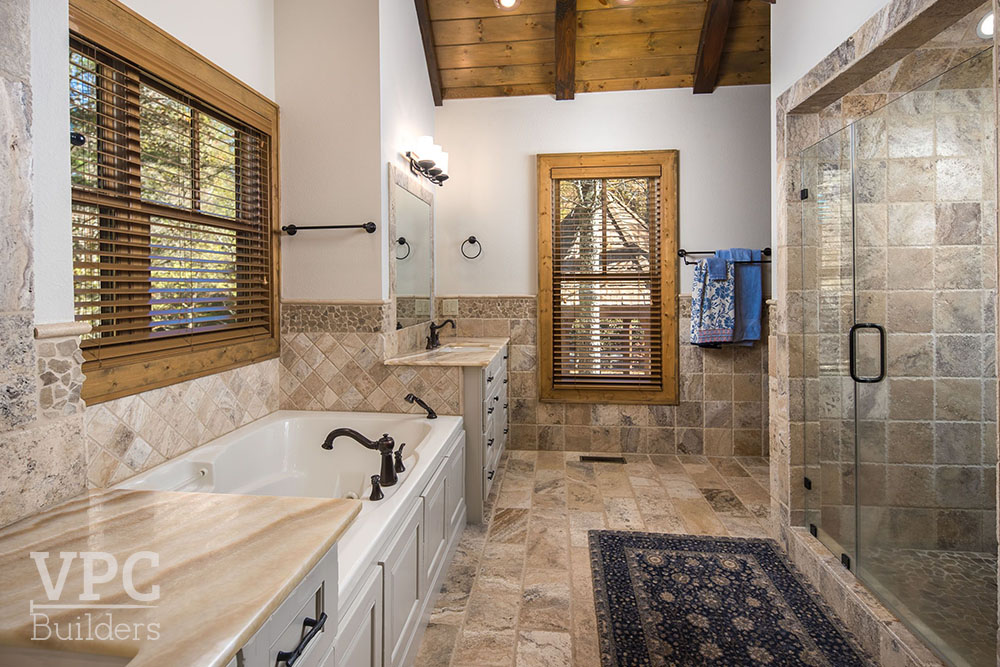 Twin Rivers Home bathroom