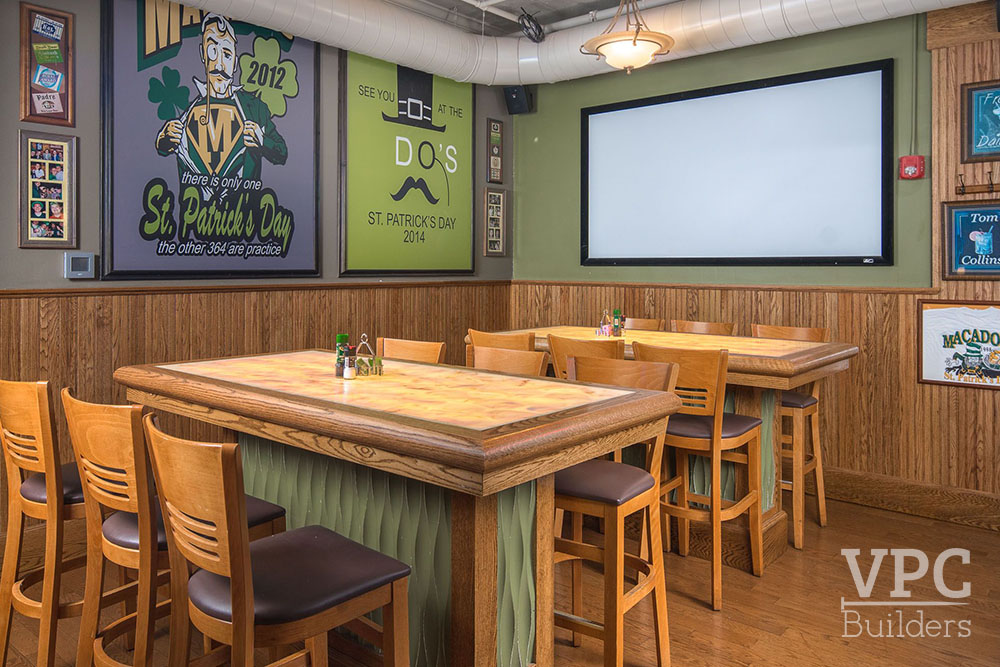 Macados tables