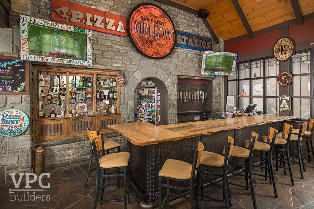Mellow Mushroom bar