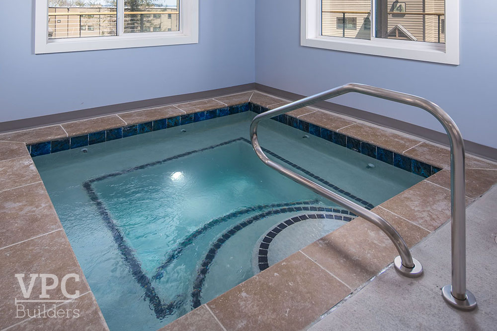 Sugar Ski & Country Club hot tub
