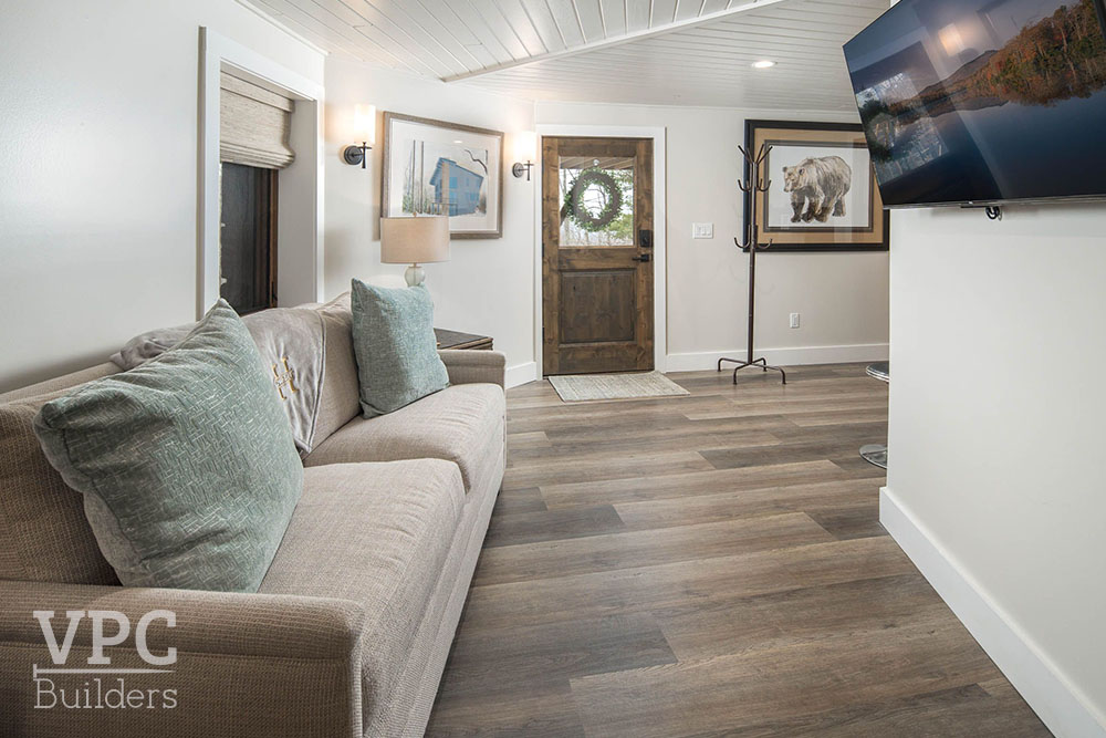Cherokee Chalet interior