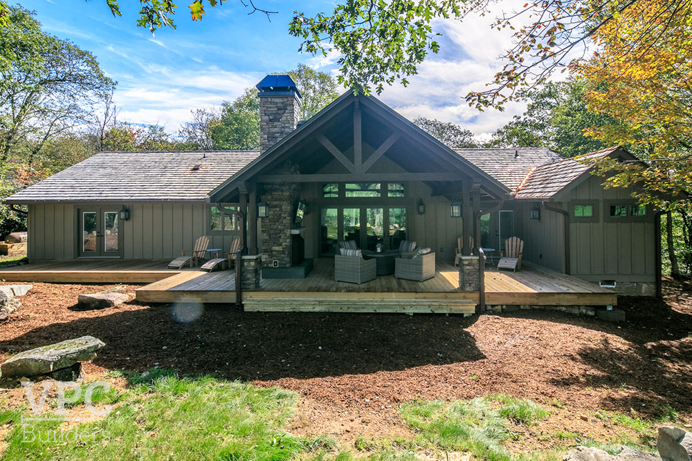 Golf Cottage in Linville exterior back