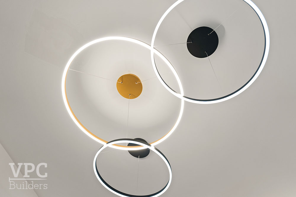 OP Smiles lighting detail