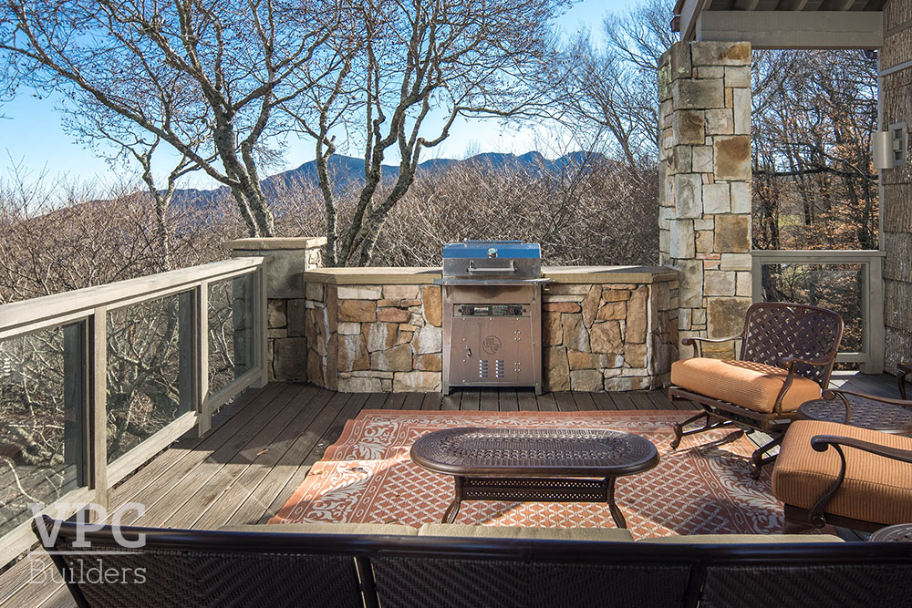 Rustic Ridgetop deck