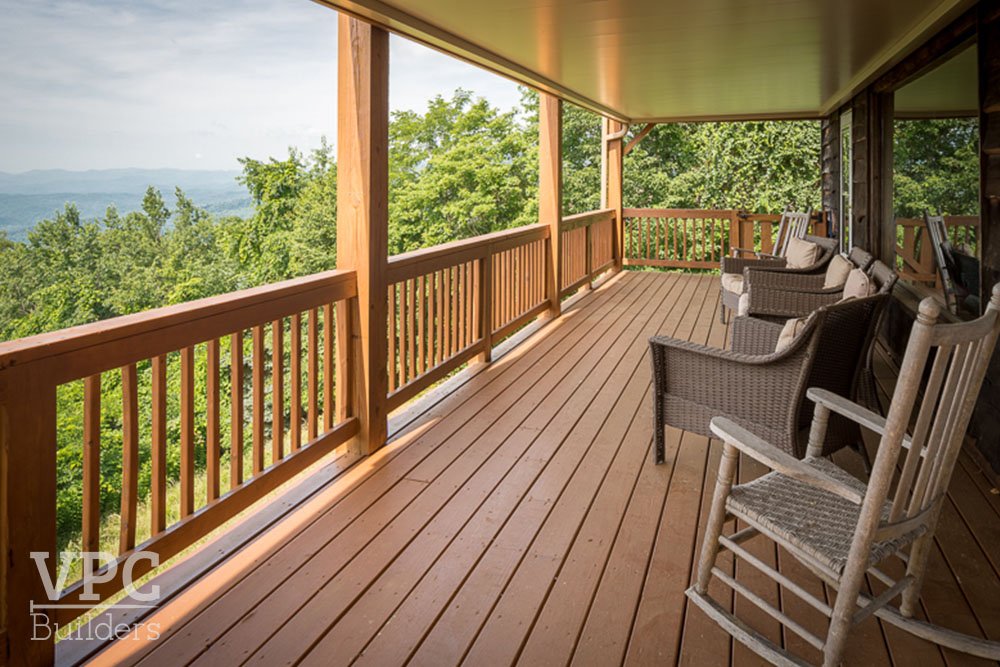 Valle Multi Level Deck