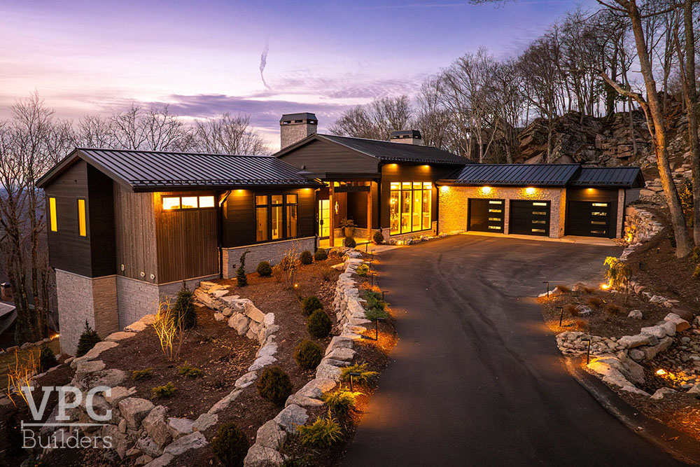 Blackstone Summit exterior
