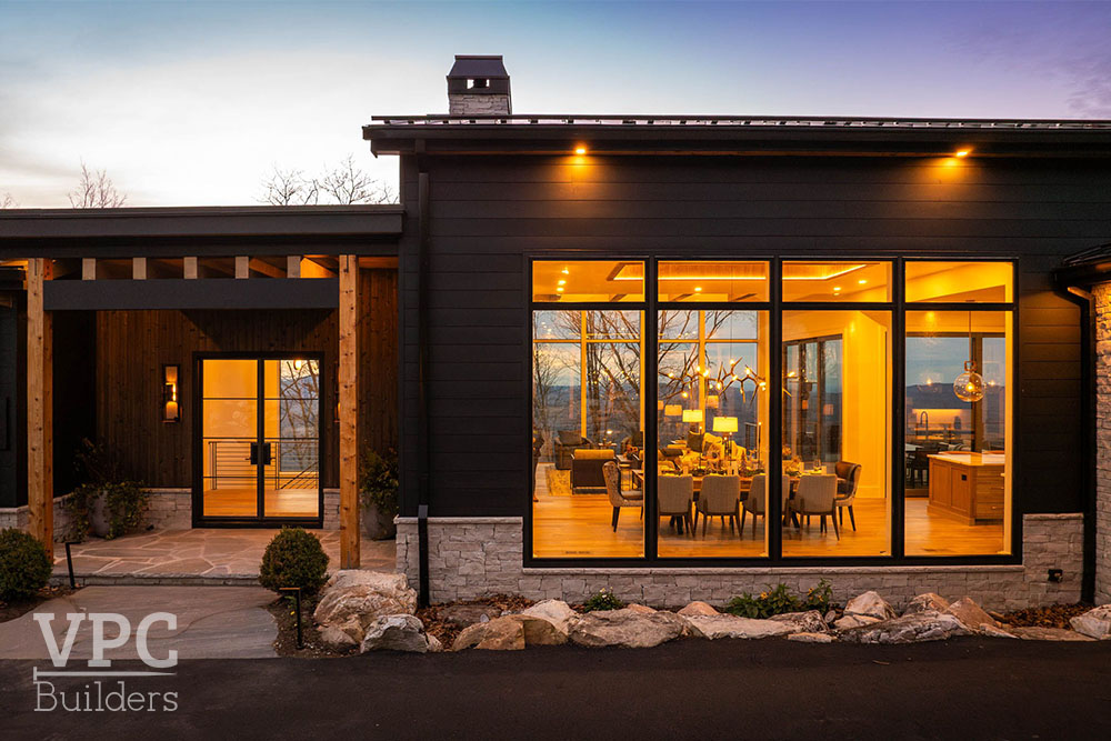 Blackstone Summit exterior