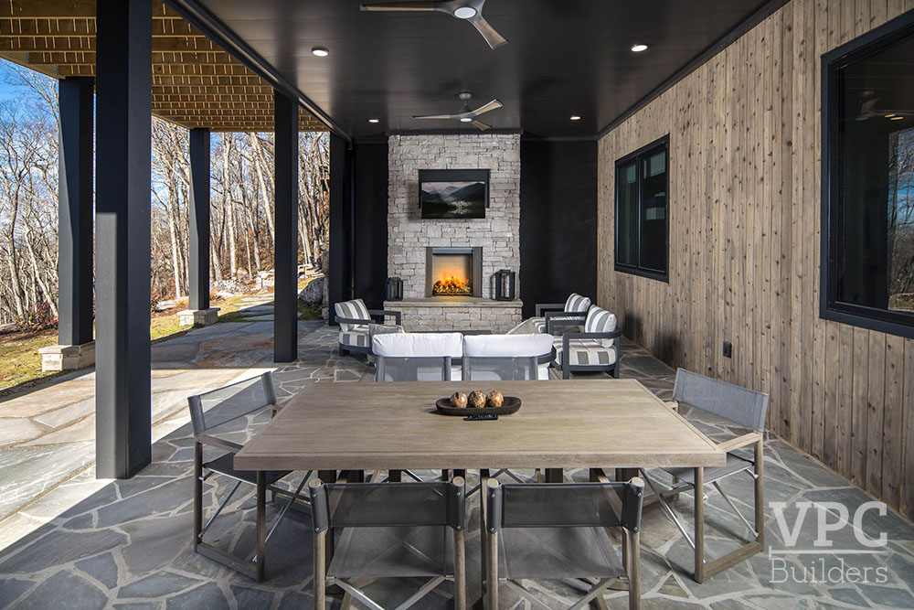 Blackstone Summit deck