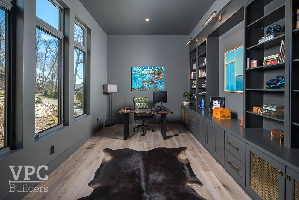 Blackstone Summit interior office