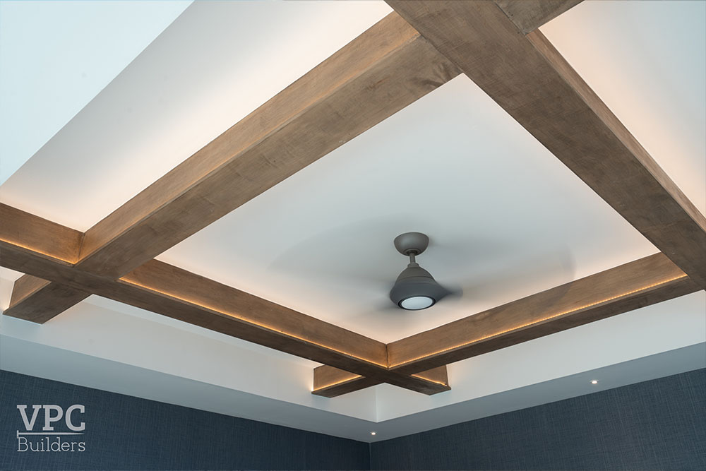 Blackstone Summit interior ceiling