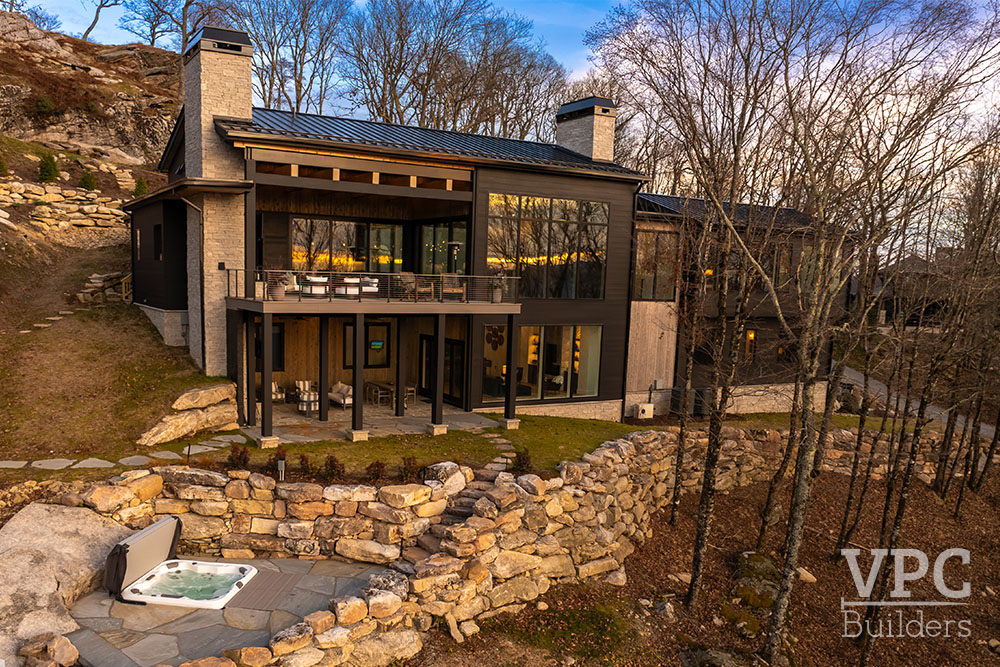 Blackstone Summit exterior