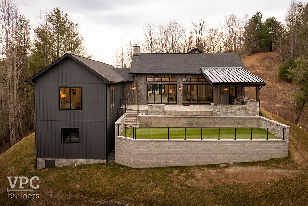 Antler Peak exterior