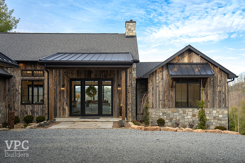Antler Peak exterior